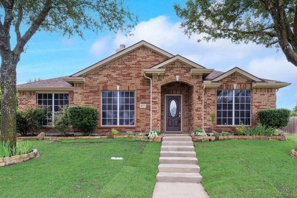 2171 Harvester Drive,  Rockwall,  TX 75032