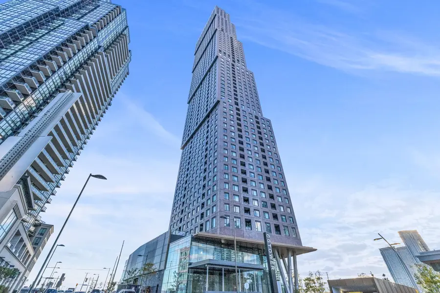 2920 Highway 7 RD #5601, Vaughan, ON L4K 0P4