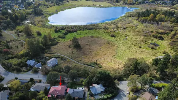 Saanich, BC V8X 1Y7,3933 Saanich Rd