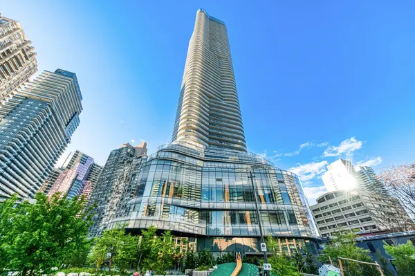 Toronto C01, ON M4Y 0G4,11 Wellesley ST W #612