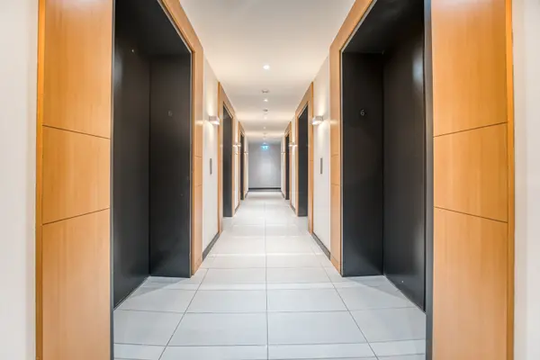 Toronto C01, ON M4Y 0G4,11 Wellesley ST W #612