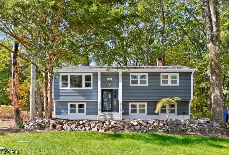 Mount Olive Twp., NJ 07836,150 Mount Olive Rd