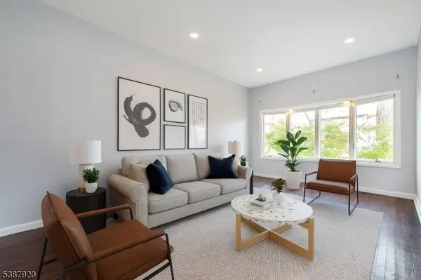 Passaic City, NJ 07055,323 Van Houten Ave