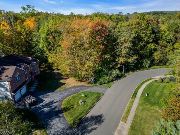 Montville Twp., NJ 07045,29 Schneider Lane