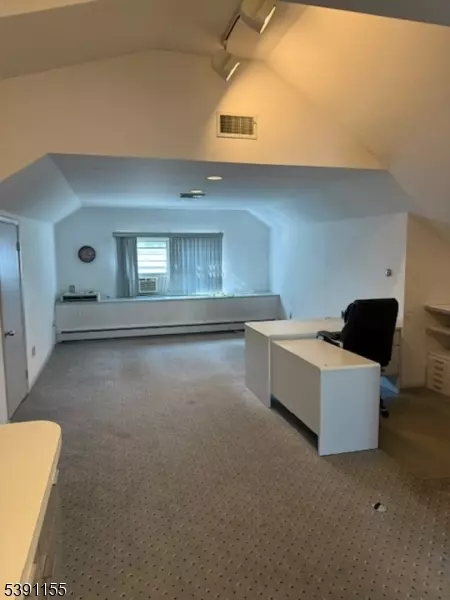 Livingston Twp., NJ 07039,629 Mount Pleasant Ave