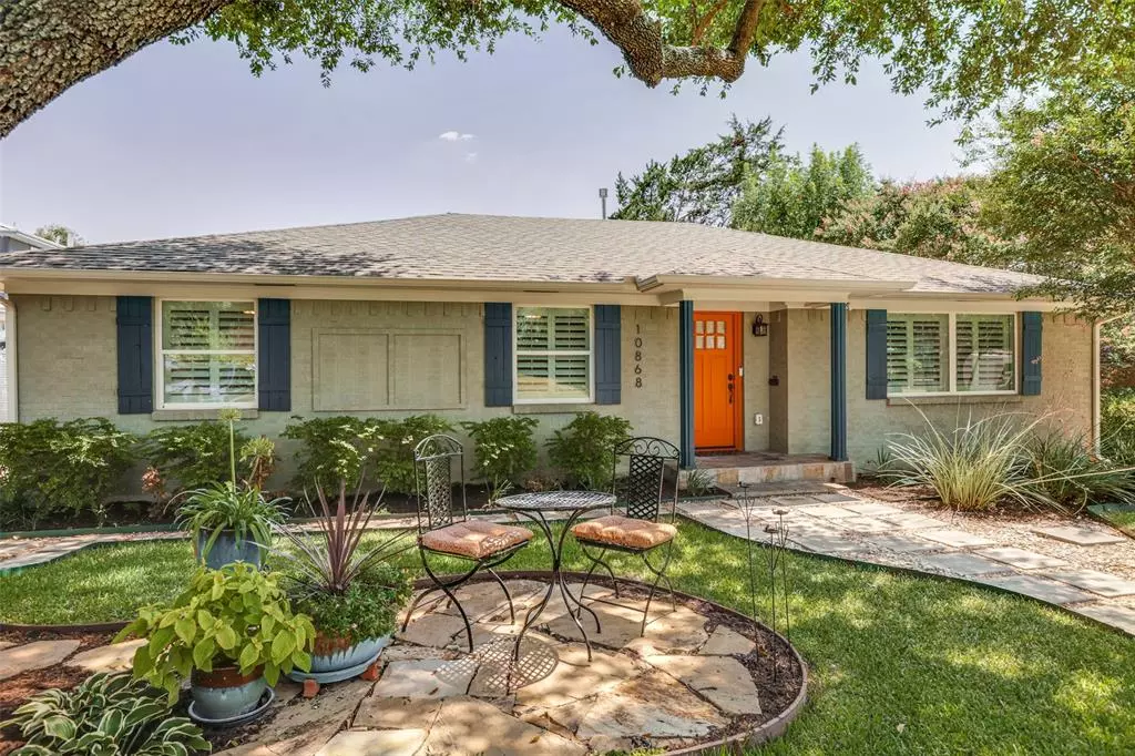 Dallas, TX 75218,10868 Caprock Circle