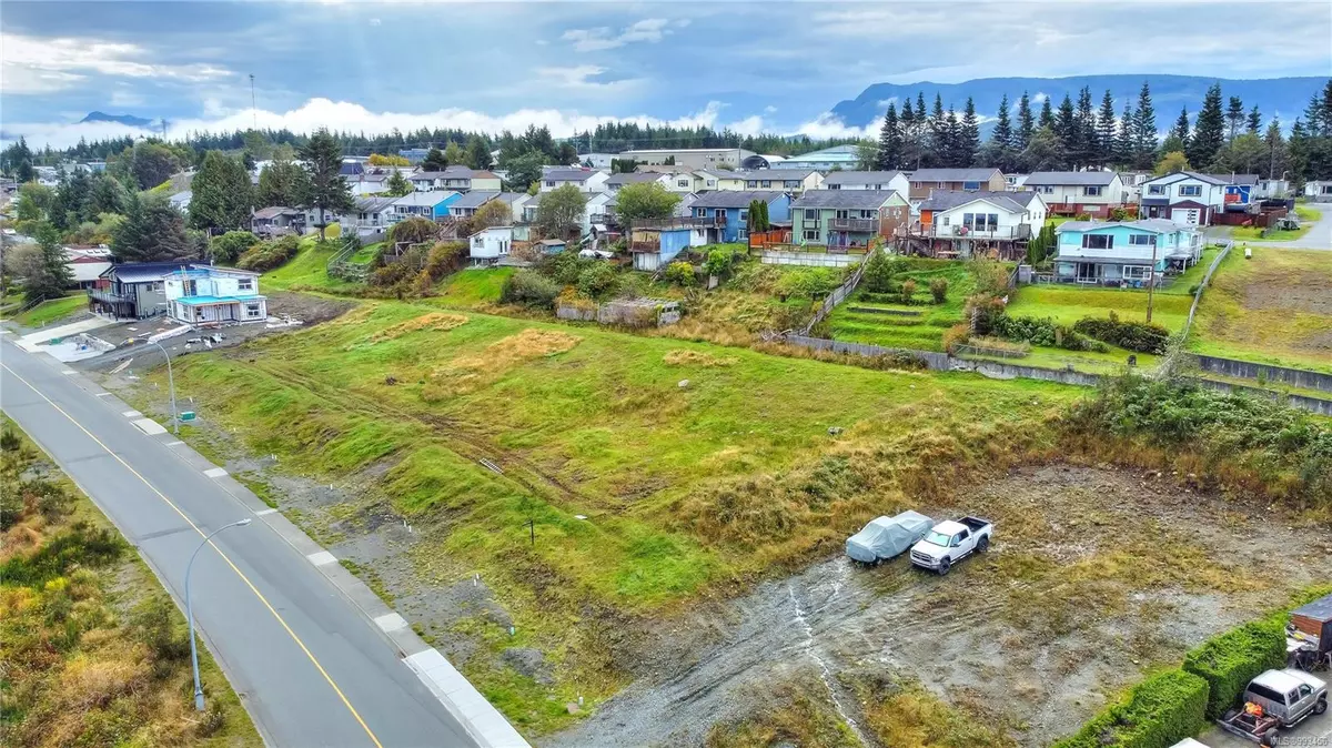 Port Mcneill, BC V0N 2R0,2011 Pioneer Hill Dr