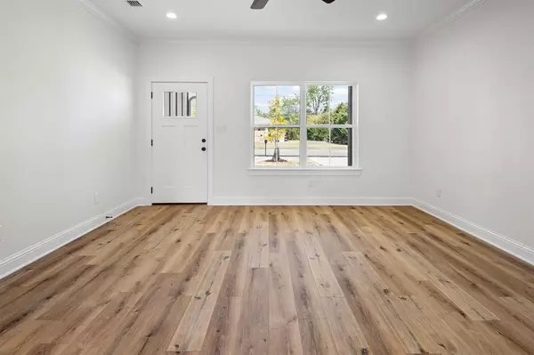 Sulphur Springs, TX 75482,224 Middle Street