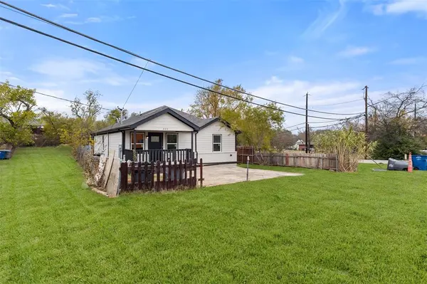 Dallas, TX 75211,305 S Stillwell Boulevard