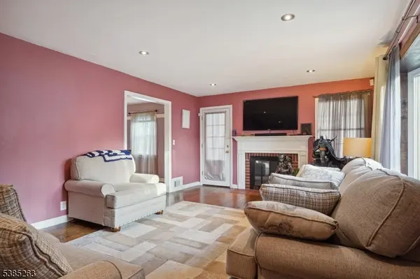 North Plainfield Boro, NJ 07060,24 Shady Ct