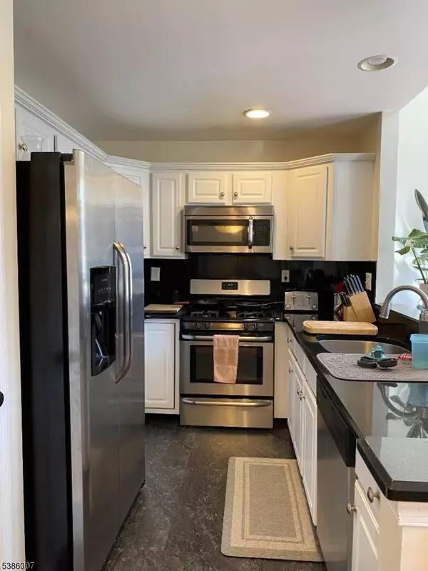 Clifton City, NJ 07014,113 Riverwalk Way