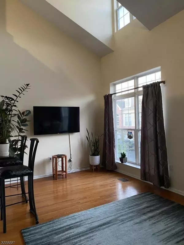 Clifton City, NJ 07014,113 Riverwalk Way