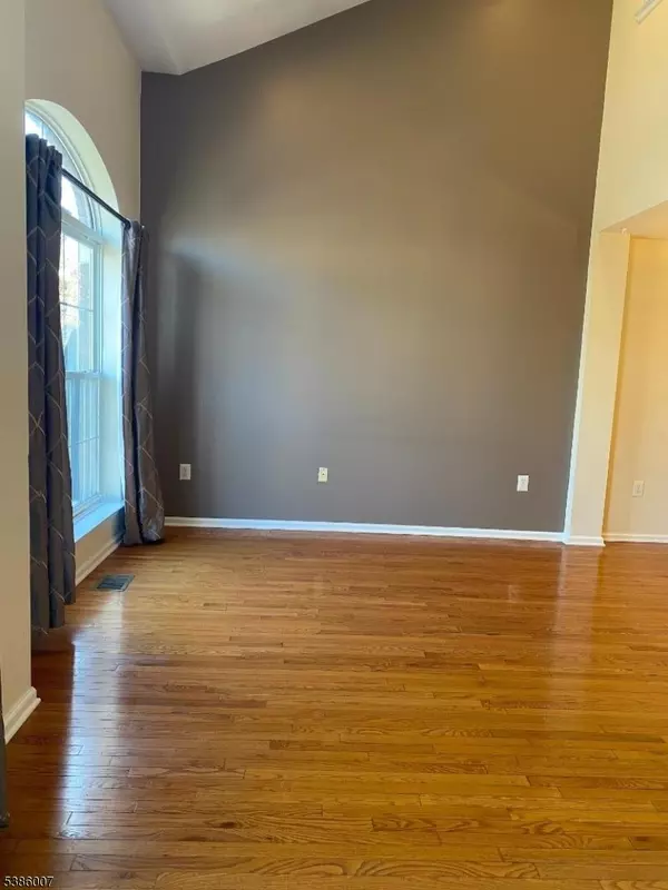 Clifton City, NJ 07014,113 Riverwalk Way