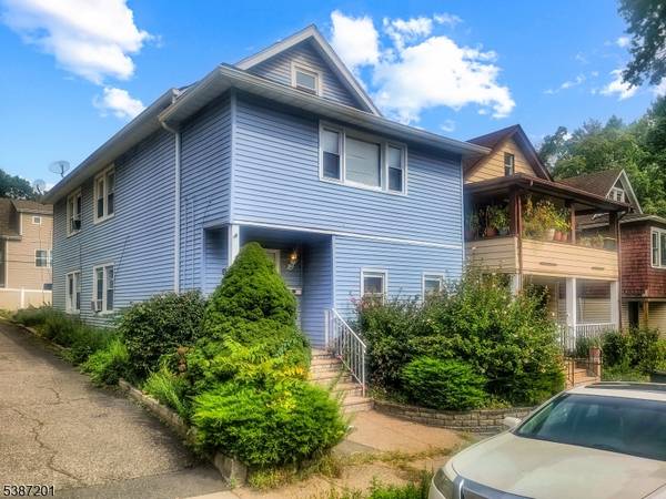 9 Rosedale Ave, Montclair Twp., NJ 07042