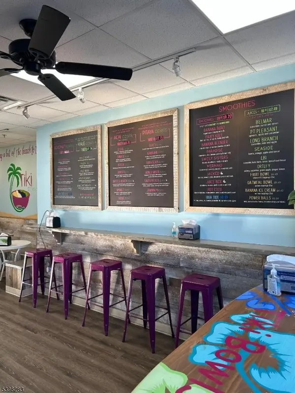 Totowa Boro, NJ 07512,534 Union Blvd