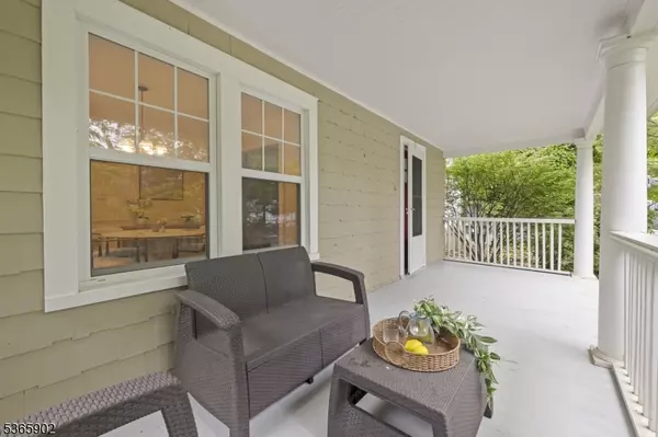 Millburn Twp., NJ 07078,72 Meadowbrook Rd