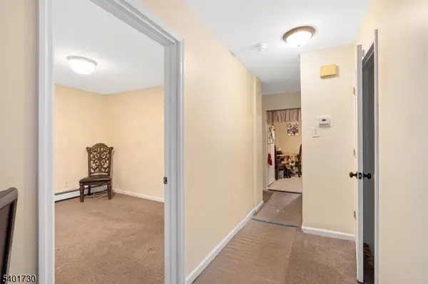 Hackensack City, NJ 07601,53 Poplar Ave #2