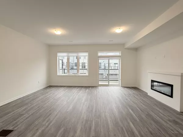 Cambridge, ON N1T 0H4,10 Kingbird Common