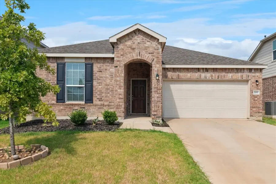 2100 Hummingbird Street, Princeton, TX 75407