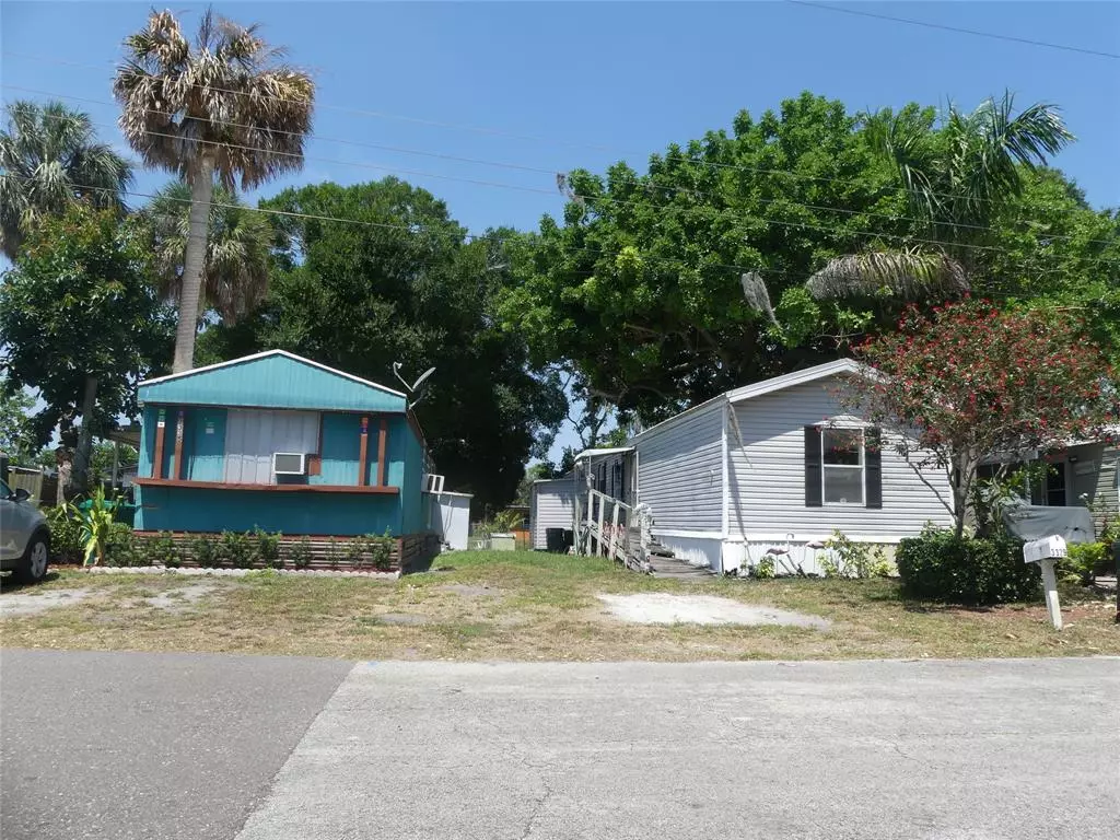 Okeechobee, FL 34971,Address not disclosed