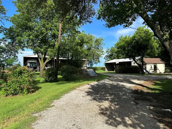 Bynum, TX 76631,604 Harrel Avenue