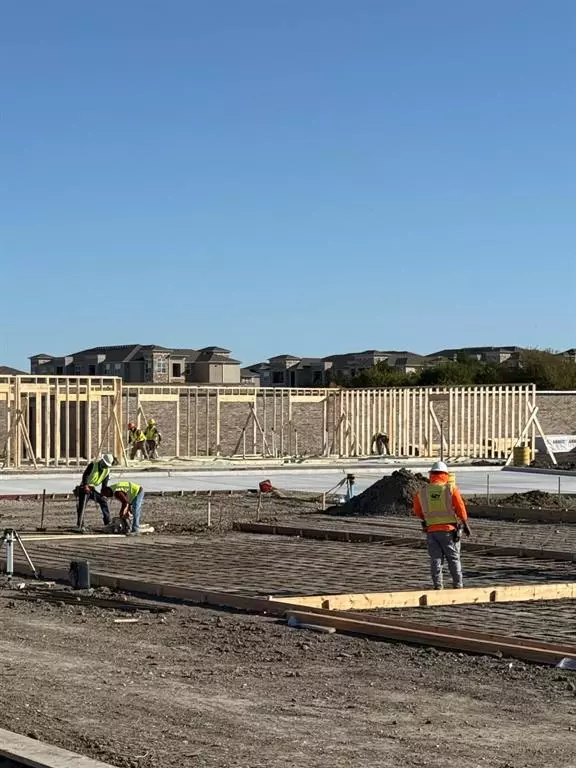 Greenville, TX 75402,2200 Traders Road #101