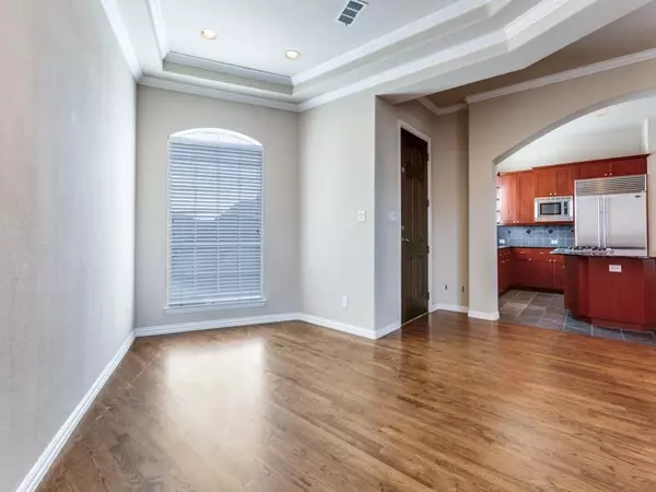 Dallas, TX 75243,8635 Royalbrook