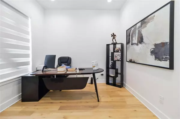 Dallas, TX 75212,4136 Mart Street