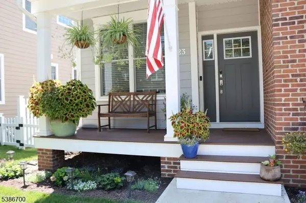 Frenchtown Boro, NJ 08825,823 Harrison St