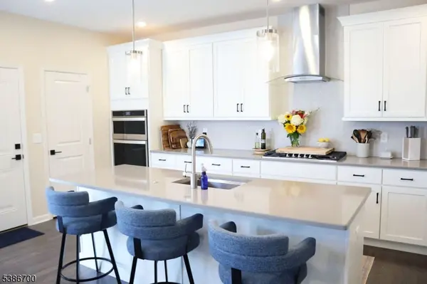 Frenchtown Boro, NJ 08825,823 Harrison St