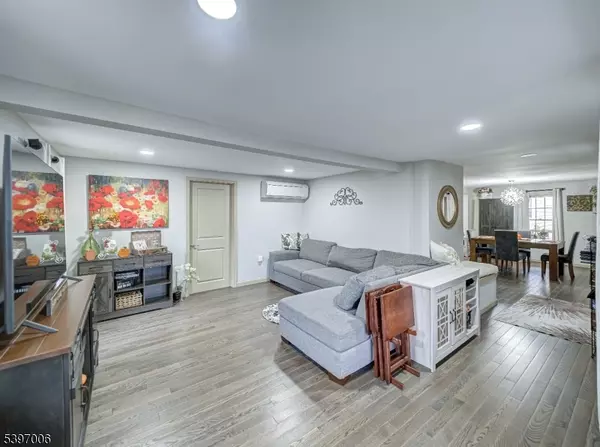 Blairstown Twp., NJ 07825,6 Main St