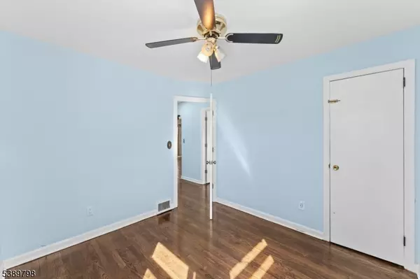 Passaic City, NJ 07055,49 Ackerson Pl