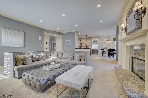 Livingston Twp., NJ 07039,6 Norman Ct