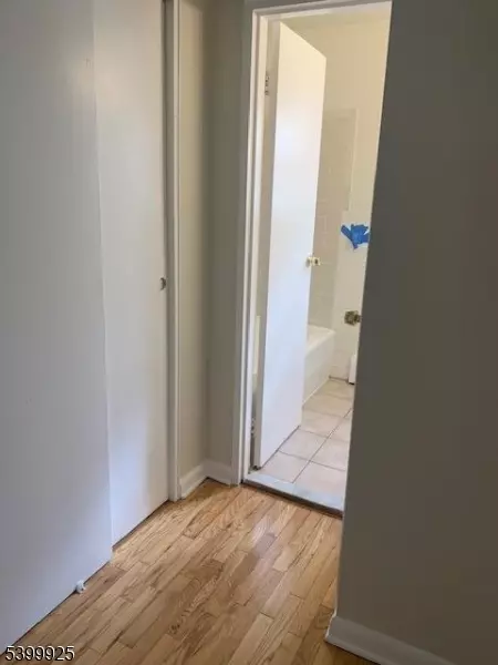 Passaic City, NJ 07055,38-56 Hoover Ave #4A