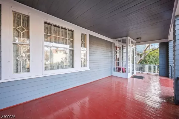 Cranford Twp., NJ 07016,19 Berkeley Pl