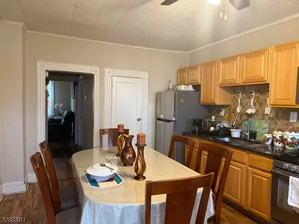 Paterson City, NJ 07513,495 21St Ave