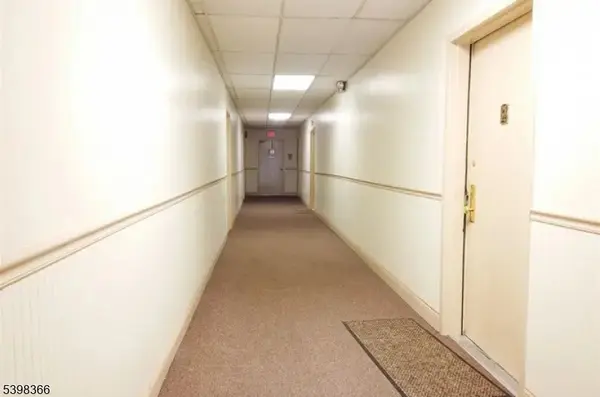 North Bergen Twp., NJ 07047,3900 Liberty Ave #1B