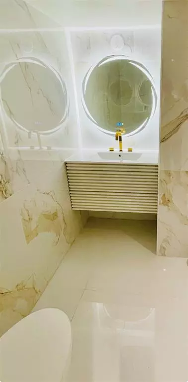 Fort Lauderdale, FL 33309,3125 Oakland Shores Dr #203