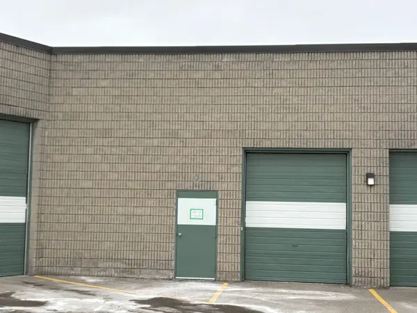 24 Brydon DR #1A, Toronto W10, ON M9W 5R6