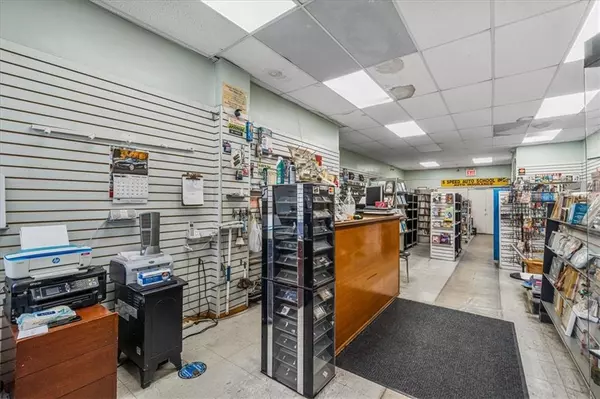 Queens, NY 11420,12003 Rockaway BLVD