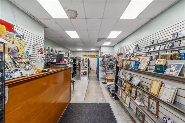 Queens, NY 11420,12003 Rockaway BLVD