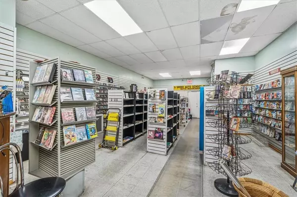 Queens, NY 11420,12003 Rockaway BLVD