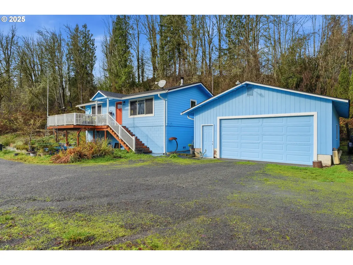 Castle Rock, WA 98611,120 Sandy Bend RD