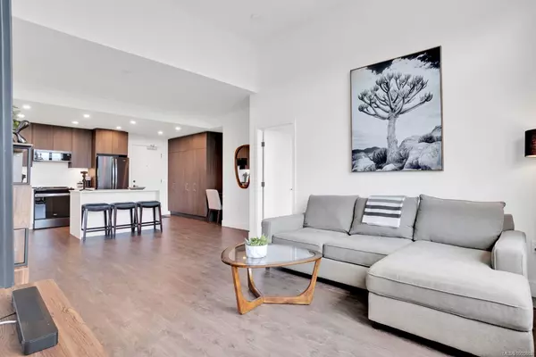 Langford, BC V9B 0W8,920 Reunion Ave #531