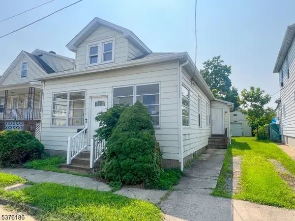 7 Robert St, South River Boro, NJ 08882