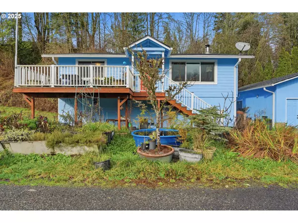 Castle Rock, WA 98611,120 Sandy Bend RD