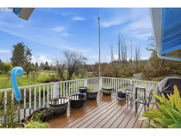 Castle Rock, WA 98611,120 Sandy Bend RD