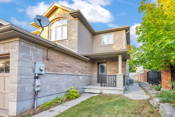 Guelph, ON N1L 0C9,51 Laughland LN