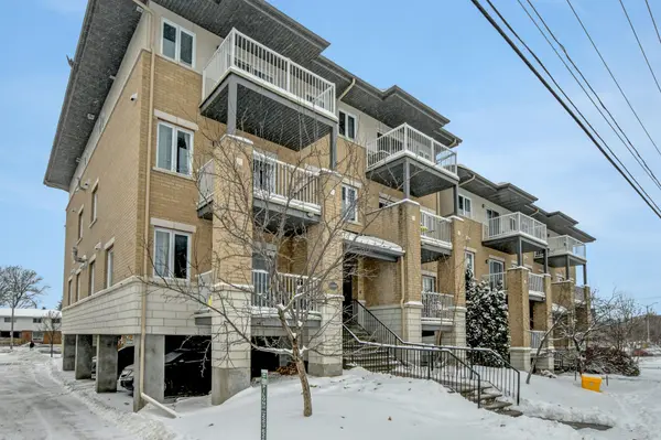 Parkway Park - Queensway Terrace S And Area, ON K2C 3Y1,1220 Mcwatters RD #4