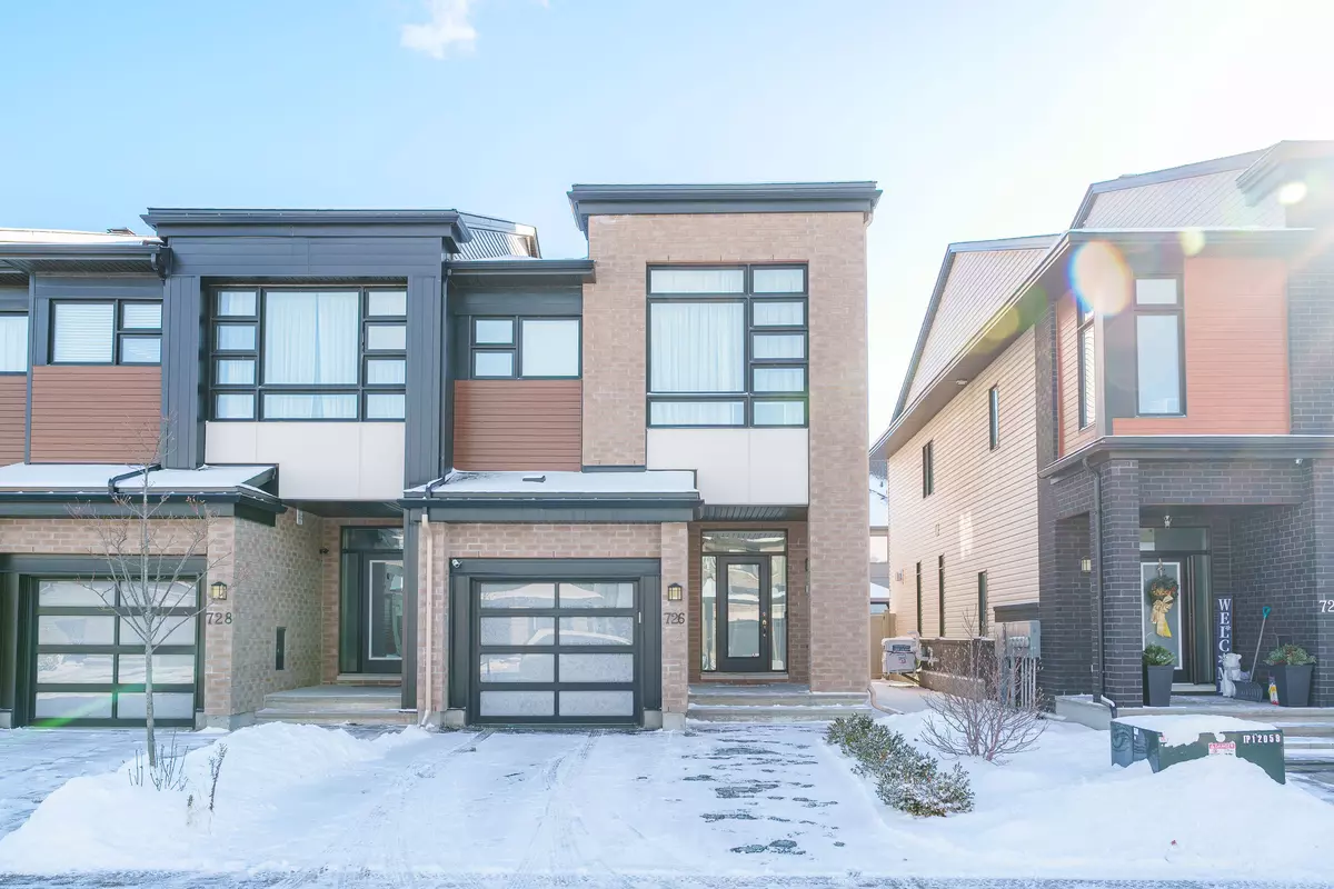 Blossom Park - Airport And Area, ON K1X 0C7,726 Octave GRV